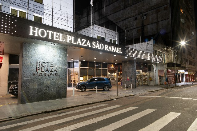 PLAZA HOTEL - FACHADA (5)